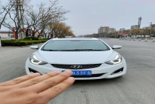 现代 朗动