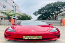 特斯拉 Model 3