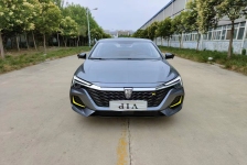 荣威 Ei6