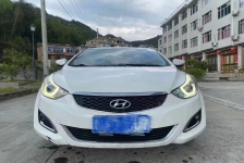 现代 朗动