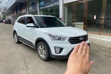 现代 IX25