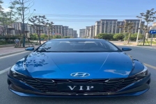 现代 伊兰特