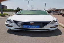 荣威i5