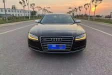 奥迪 A8