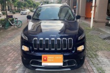 Jeep 自由光