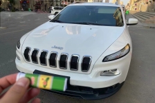 Jeep 自由光