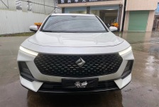 宝骏 RS-5