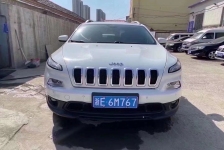 Jeep 自由光