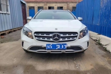 奔驰GLA级