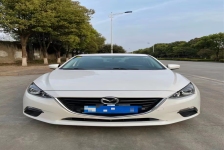 马自达 Mazda3 Axela昂克赛拉两厢