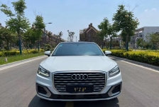 奥迪 Q2