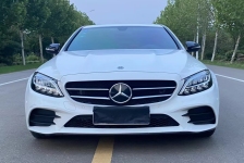 奔驰C级