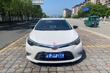 丰田 雷凌