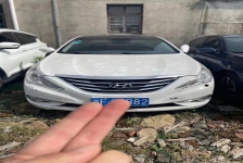 现代 索纳塔八