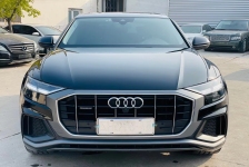 奥迪 Q8