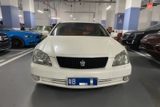 丰田 皇冠