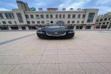 捷豹 XJL