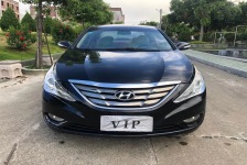 现代 索纳塔八