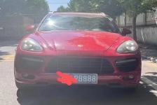保时捷 卡宴