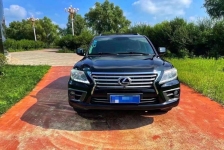 雷克萨斯LX