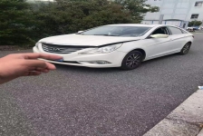 现代 索纳塔八