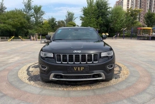 Jeep 大切诺基