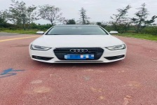 奥迪A4