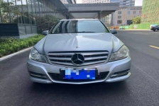 奔驰C级
