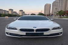 宝马5系