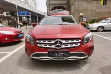 奔驰GLA级