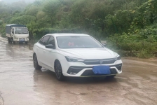 荣威i5