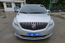 别克GL8