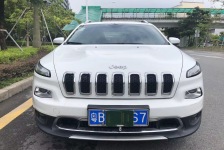 Jeep 自由光