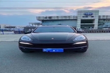 保时捷 卡宴