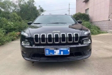 Jeep 自由光