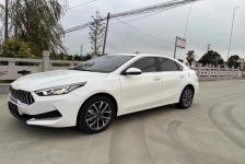 起亚K3