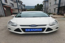 福特 福克斯两厢