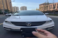 宝骏730