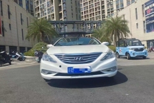 现代 索纳塔八