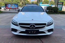 奔驰C级