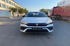 荣威i5