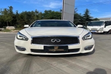 英菲尼迪Q70L