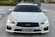 英菲尼迪Q50