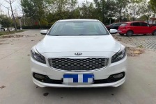 起亚 K4