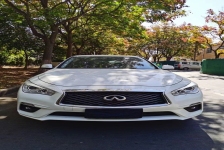英菲尼迪Q50