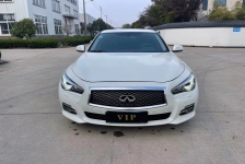 英菲尼迪Q50