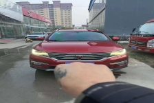 荣威RX5
