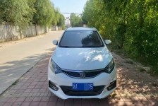 长安轿车 逸动
