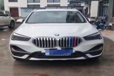 宝马X1