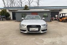 奥迪A4